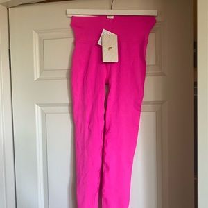 Fabletics hot pink leggings